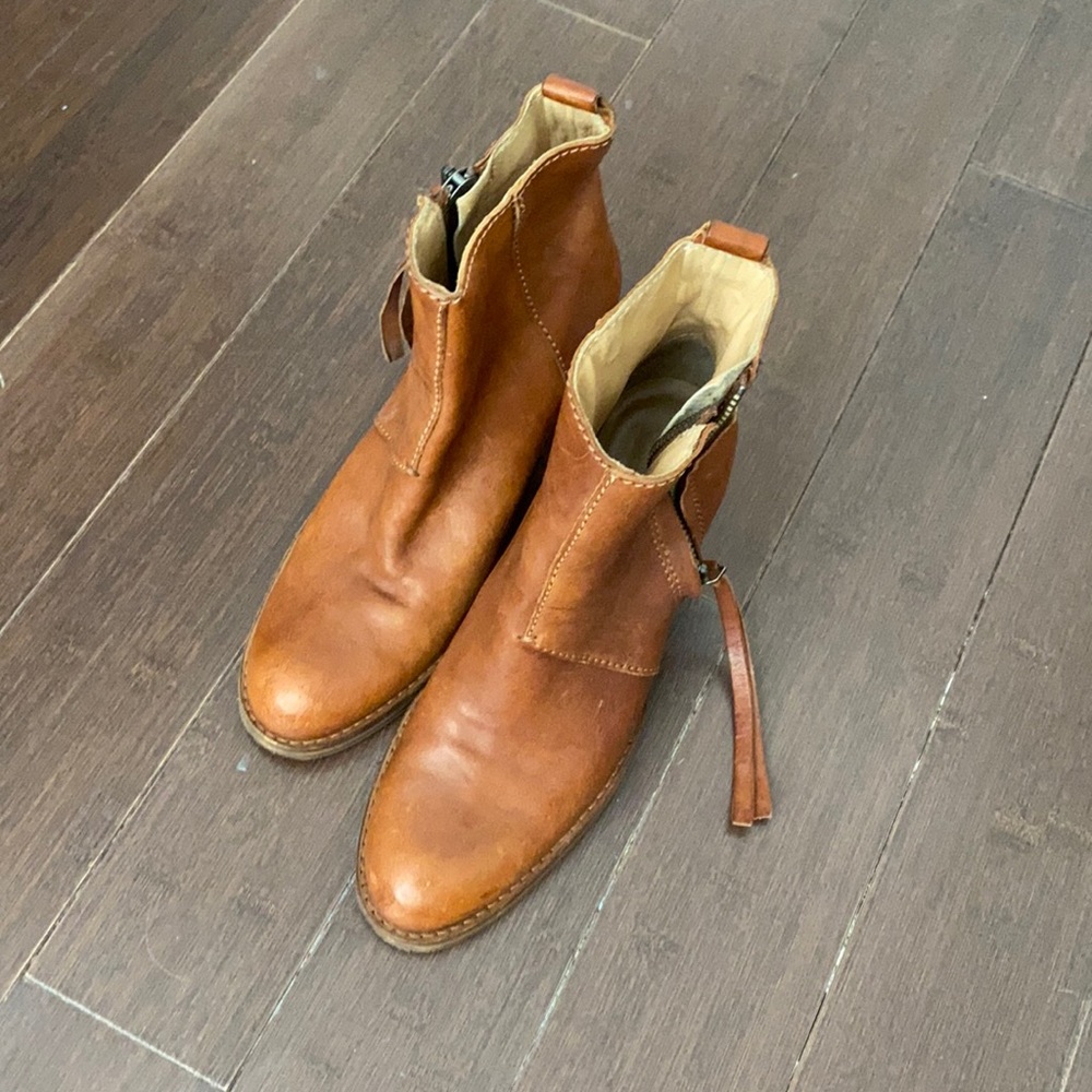 Leather boots